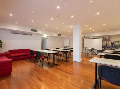 Areas comuns Legendary Porto Suites